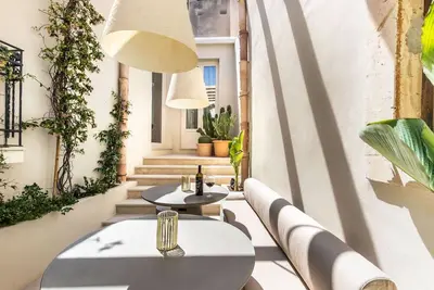 Image de Joli appartement pour 6 personnes avec climatisation, Wifi, Tv et véranda