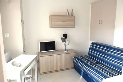 Image de Studio cabine rénové 4 pers. avec piscine, parking privé, proche mer et village naturiste