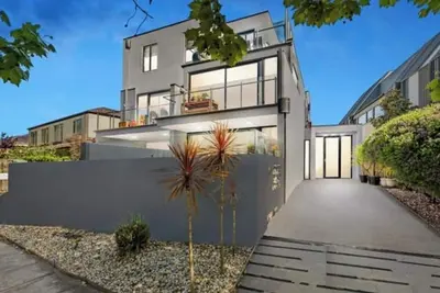Image de Pharaoh’s Retreat in leafy Caulfield