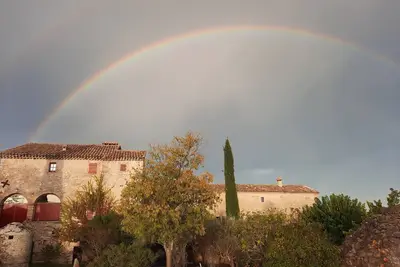 Image de Magnifique mas cévenol entièrement rénové dans une grande propriété avec piscine