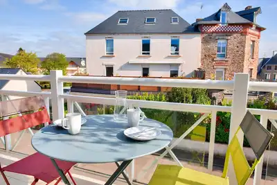 Image de Proche plage, appartement pour 4 avec balcon
