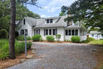 Image de 215 Wellington Parkway