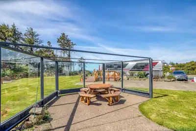 Image de Dog Friendly, Available with 50amp, 30amp, Water and Sewer hook up's, WiFi