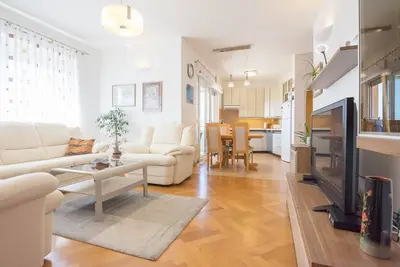 Image de Spacious and cozy apartment on a great location