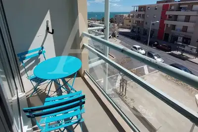 Image de 211 / T2 Confortable Plein Coeur Corniche, Wi-Fi
