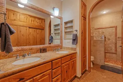 Image de Beach front +pet-friendly