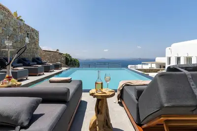 Image de Outstanding Mykonos Villa | 5 bedrooms | Villa Menelaus | Private Pool with Panoramic Sea Views | Bbq | Faros