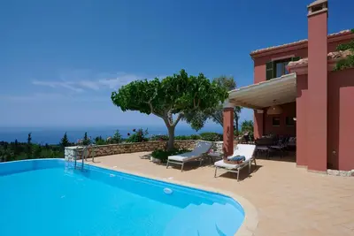 Image de Awesome Lefkada Villa | 2 Bedrooms | Villa Kamothias | Great Sea Views | Fantastic Pool Terrace