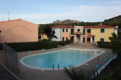Image de Condominium-Appartement-Salle de bain privée séparée-Balcon