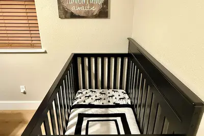 Image de 2 King Beds, Peaceful Family Cabin