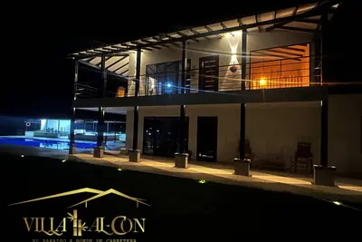 Image de Villa AlCon -5 Bedrooms- Luxury villa in the heart of Colombia’s coffee axis! !