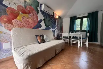 Image de Condominium-Appartement-Salle de bain privée séparée-Vue sur Rue