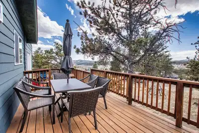 Image de Modern mountain retreat! - Pet friendly - wi-fi