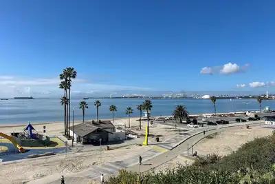 Image de New fully remodeled apt in Long Beach