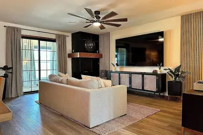 Spacious and Modern Japanese Style Design