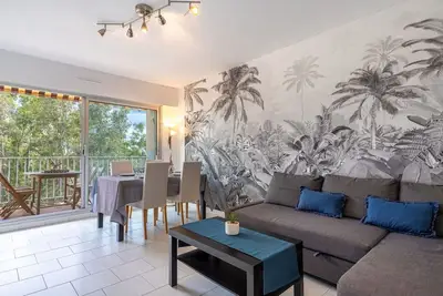 Image de Agréable appartement pour 4 personnes avec Wifi, piscine, Tv et terrasse
