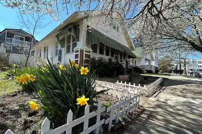 Image de Cottage near beach and boards!