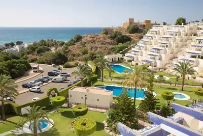 Image de Beautiful penthouse with sea views