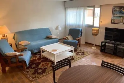 Image de Appartement climatisé centre ville Le Lavandou