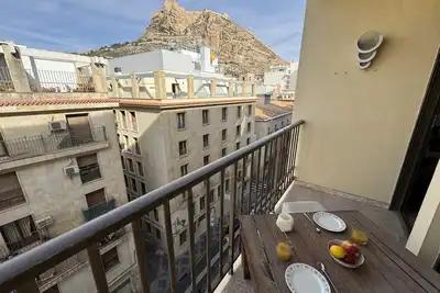 Image de Appartement centre pour 4 personnes avec 2 chambres et 2 sdb à 1 mn de la plage