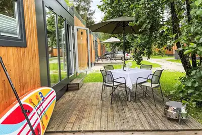 Image de Joli appartement dans une maison de vacances avec Wifi, Tv, terrasse, animaux admis et parking