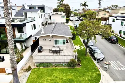 Image de Heart of Corona Del Mar! 10 minute walk to the beach/Steps to downtown!