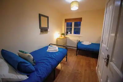Image de Spacious stylish entire coach-house in the beautiful Somerset town of Frome