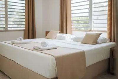 Image de 2 Zimmer - Pool - 2 Personen Apartment - Leguan