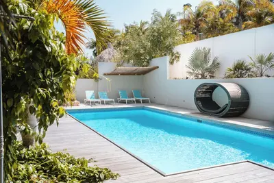 Image de 2 Zimmer Apartment - Pool - Eiswürfelkühlschrank - 2 Personen - Coconut