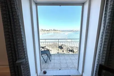 Image de Superbe! T2 Archi Cosy - Vue mer 360°