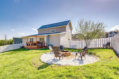 Image de Hendersonville Home w\/ Grill: 1 Mi to Main St!