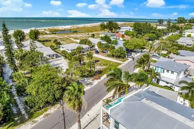 Image de Direct Beach View - Rooftop Deck with Views of the Gulf of Mexico!