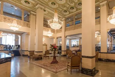Image de Your Urban Sanctuary: Unwind in Style in Downtown Tampa- 2 Rooms