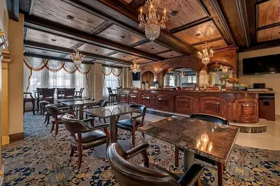 Image de Stay and Explore: Downtown Tampa Awaits! 2 Rooms
