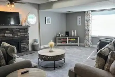 Image de Family Home Near Top Attractions\n\n