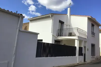 Image de Accueillante maison de village rénovée