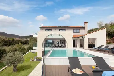 Image de Belle maison à Sveta Marina avec sauna