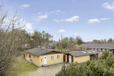 Image de Belle maison à Blåvand avec WiFi