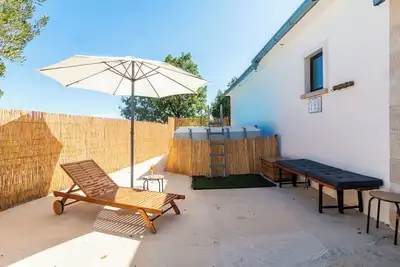 Image de Maison Quattro (100431-K1) - Lovreć
