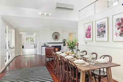 Image de Southrose Cottage – Stay 3, Pay 2!