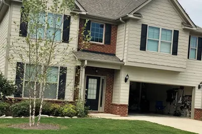 Image de Spacious Newnan Retreat - Minutes from Hospital & Celebrations!