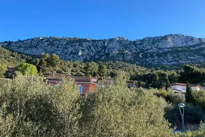 Image de Villa de Vacances Avec Piscine, au Pied des Collines et à 10 Minutes de la mer