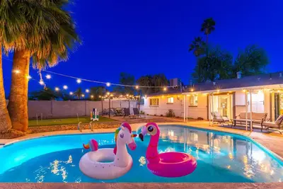 Image de Private, Sunshine Oasis! Heated Pool | Mini Golf