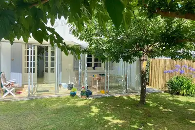 Image de Maison charmante, 5 pers, wifi, quartier calme, jardin clos, près plage et commerces