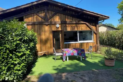 Image de Maison cabane- Gite D'ici et d'ailleurs 2-