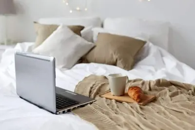 Image de La Suite étoilée provençale : Studio Cozy, Centre Historique, Proche Thermes, Tout Équipé