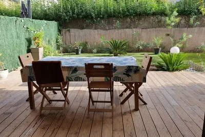 Image de t3 en rdj avec terrasse et 300m2 de jardin