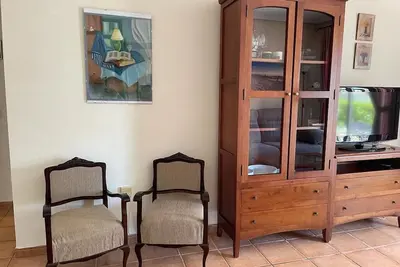 Image de Precioso Bajo con Jardín a Piscina 1355