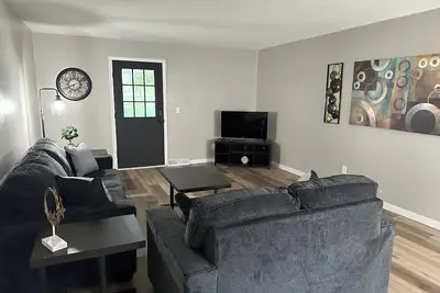 Image de Modern Duplex - Close to Casino, Downtown & Chi Event Center