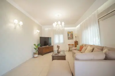 Mulberry tree Villa